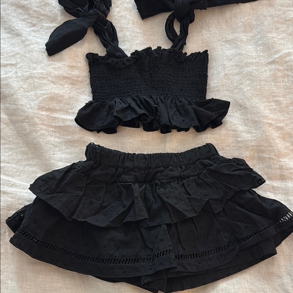 Black Ruffled Two-Piece Set - Picture 5 of 5